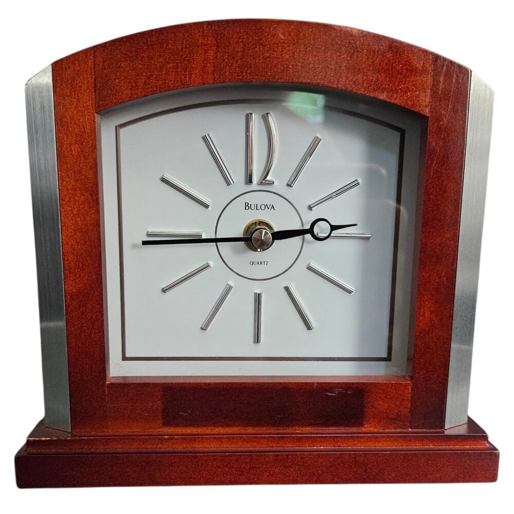 Bulova B2774 Quartz Mantel Desk Clock Wood Finish Silver Tone Analog
